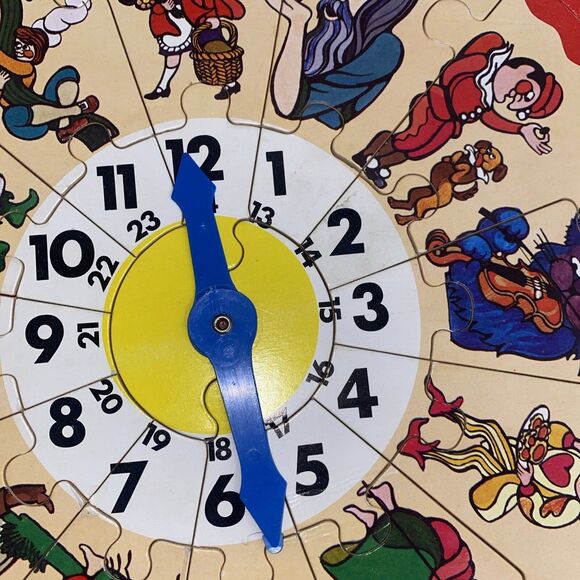 Vintage wood puzzle clock Nursery Rhyme England Condor 26 Jigsaw 12 Time - Picture 3 of 13